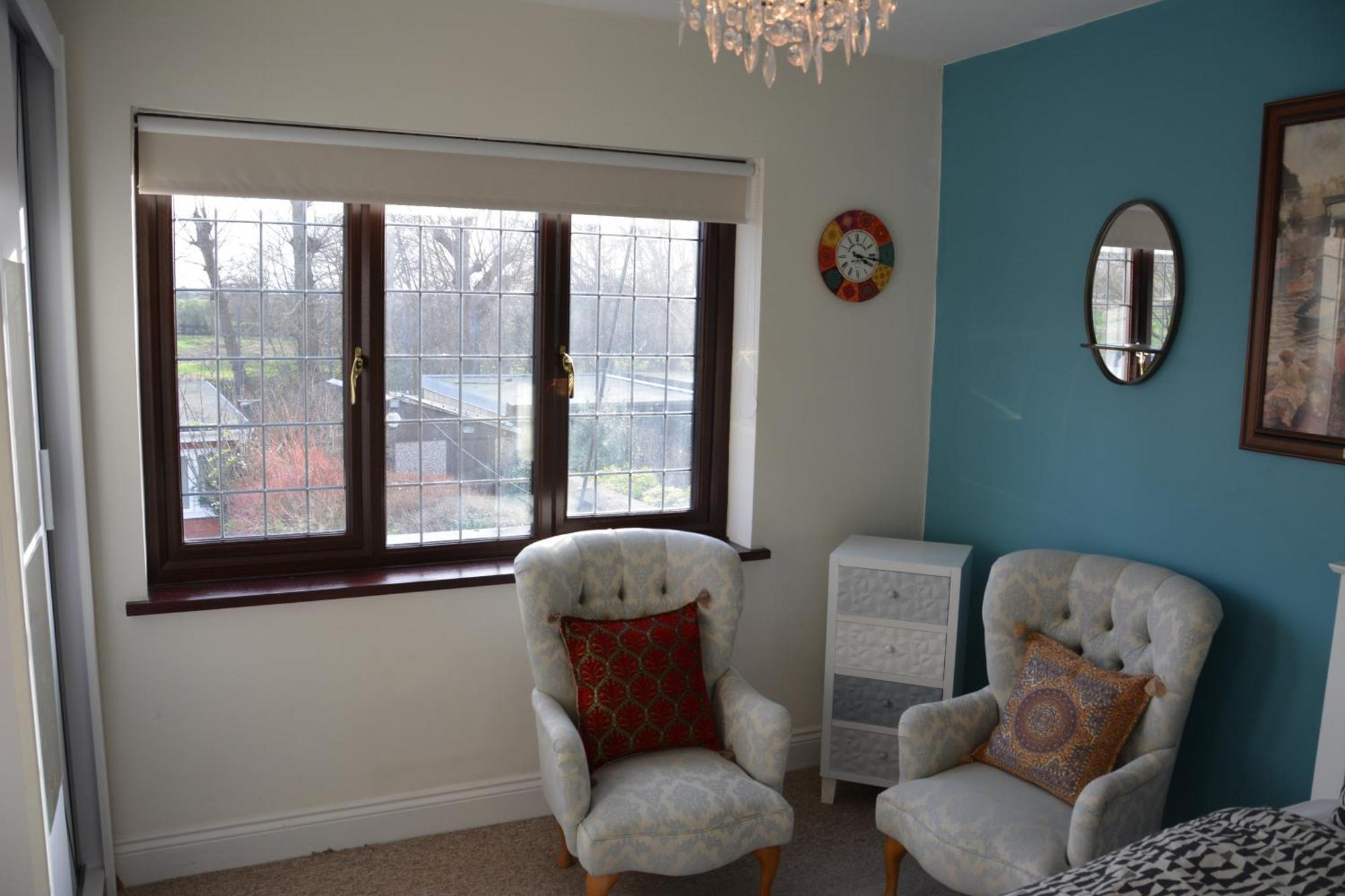 Cozy, Modern, Spacious 4 Bedroom House In London Romford Exterior foto
