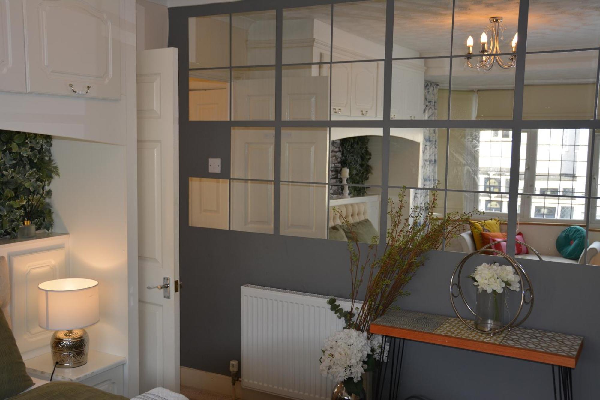 Cozy, Modern, Spacious 4 Bedroom House In London Romford Exterior foto