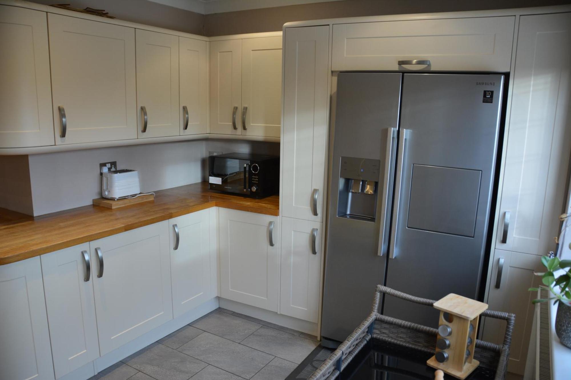 Cozy, Modern, Spacious 4 Bedroom House In London Romford Exterior foto